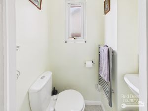 Cloakroom- click for photo gallery